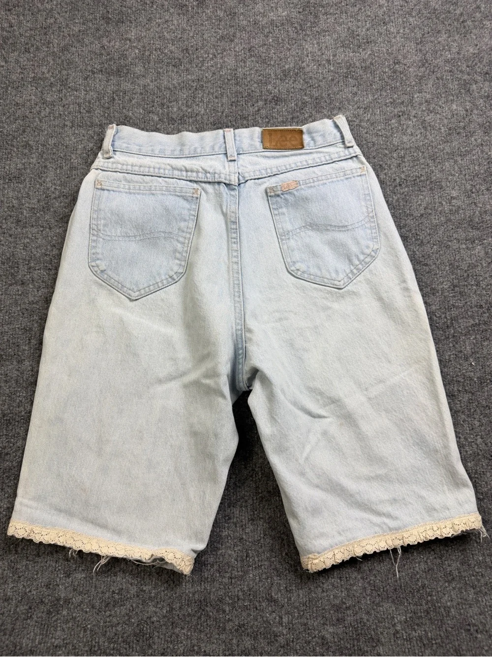 Lee vintage light